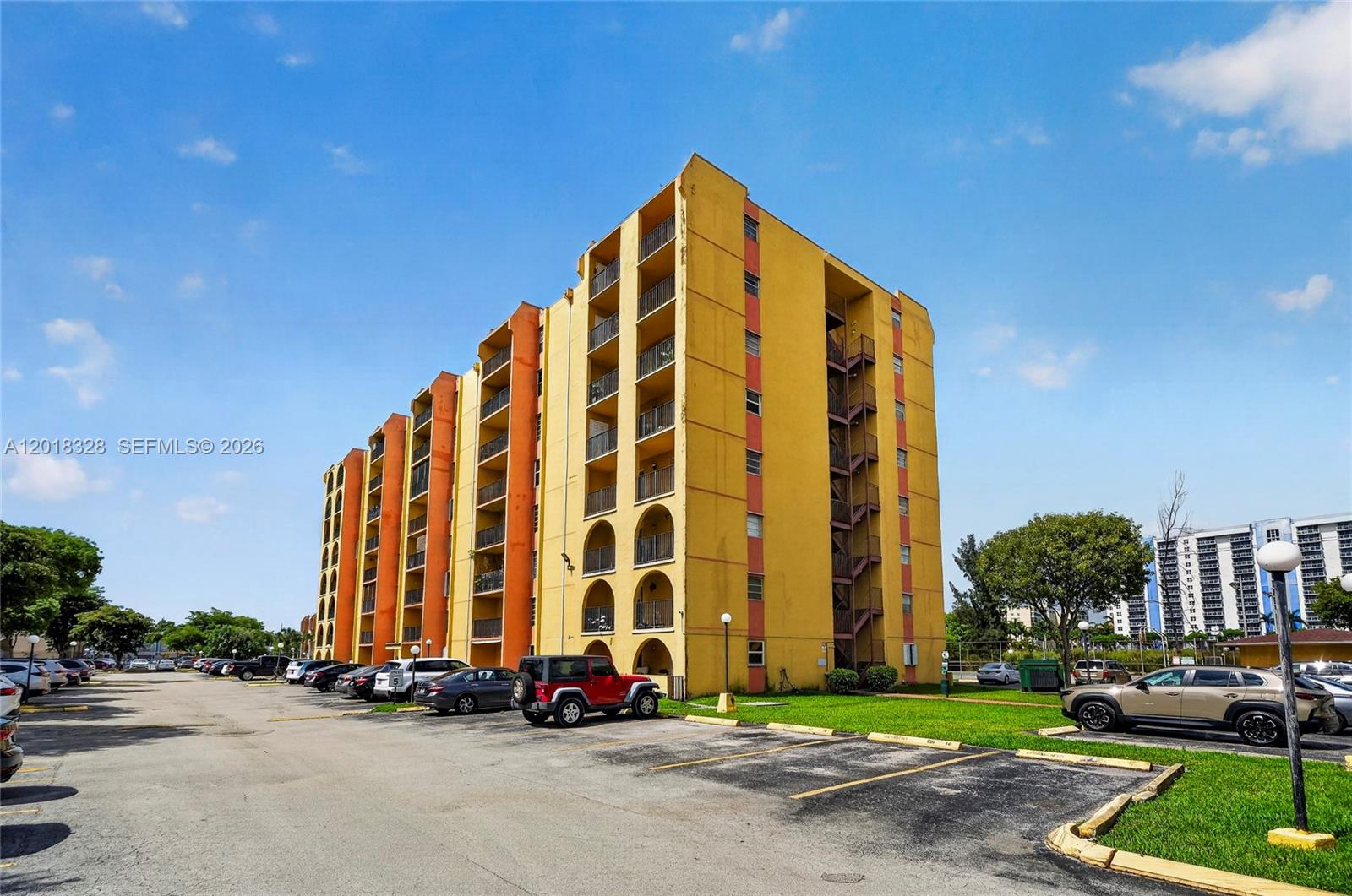 4801 NW 7th St Miami, FL 33126