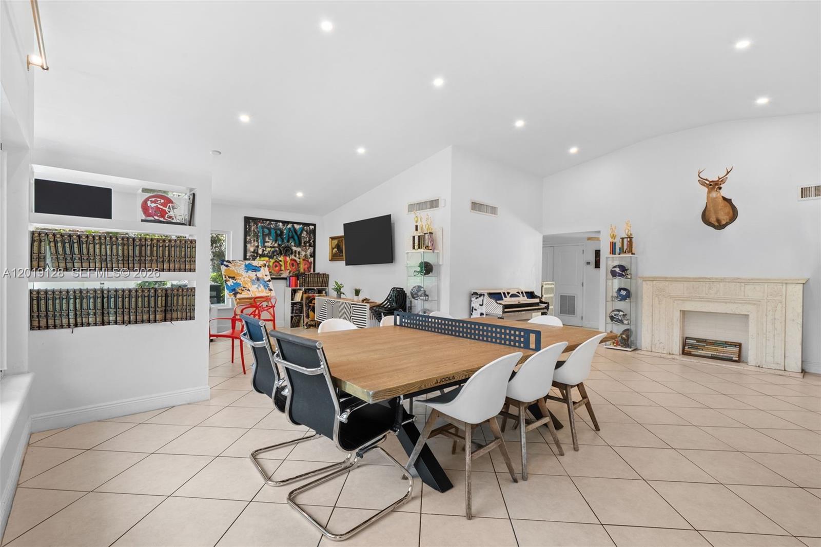 3758 Prairie Ave Miami Beach, FL 33140