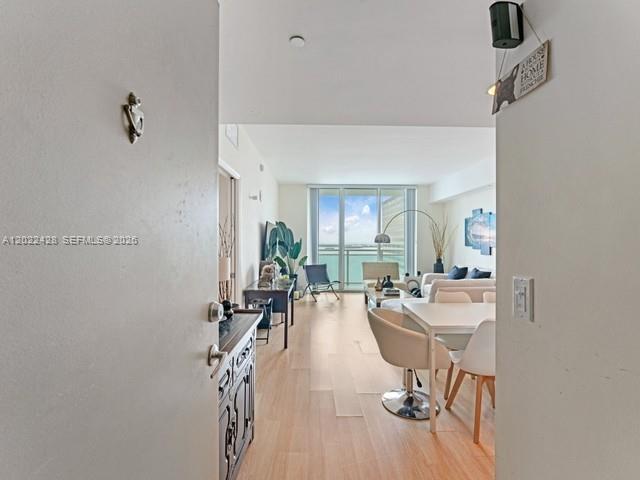 image The Plaza on Brickell West15