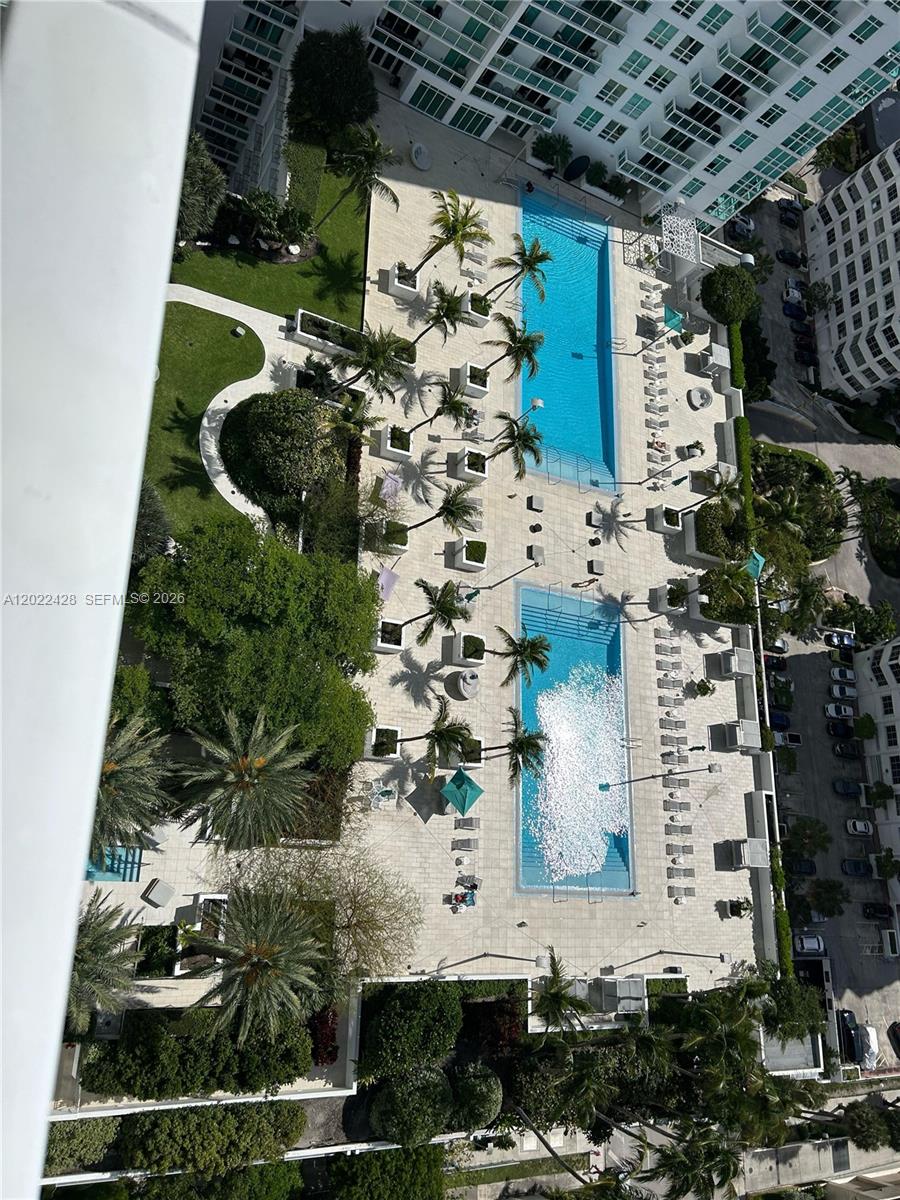 image The Plaza on Brickell West24