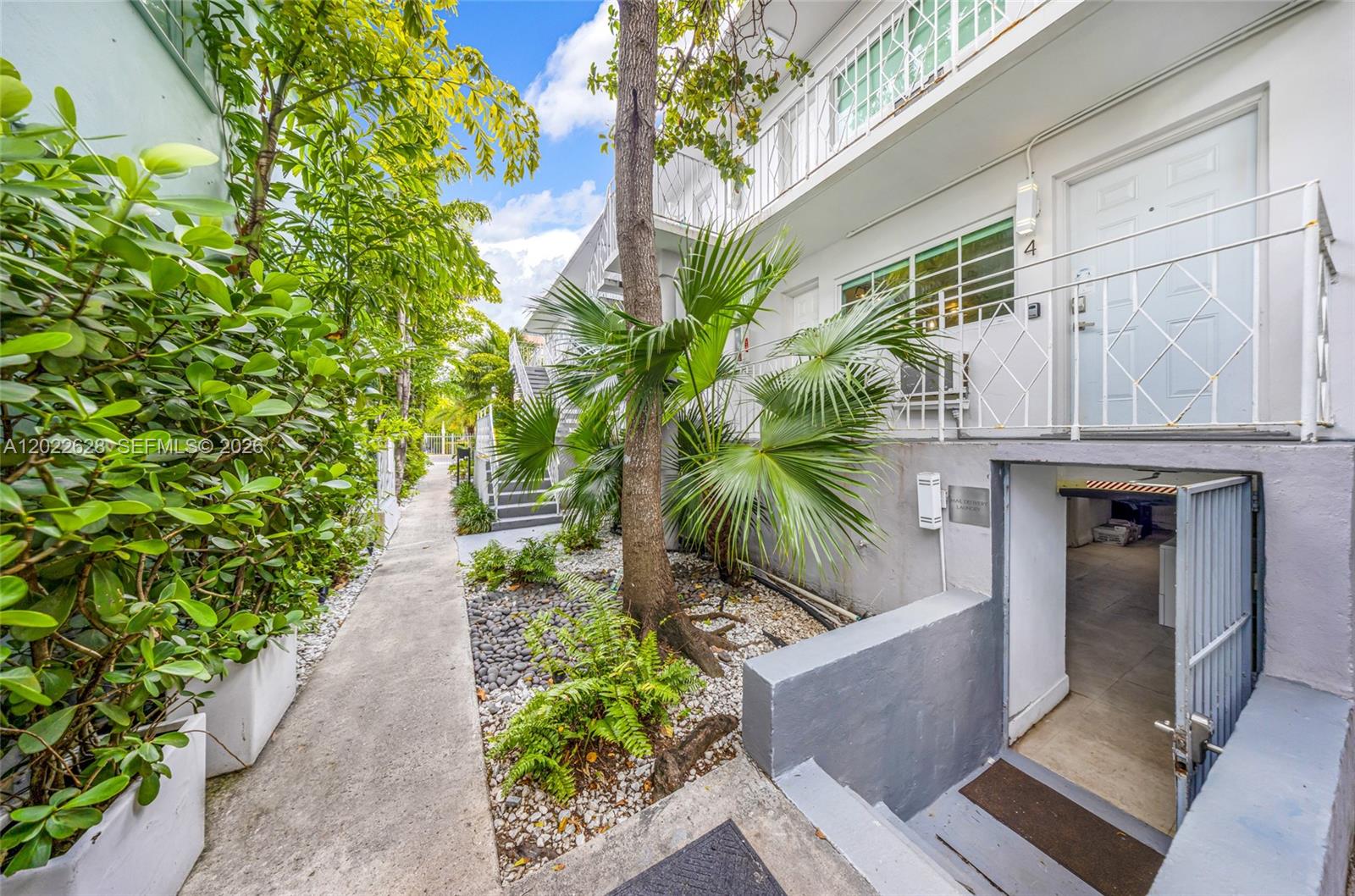 7830 Abbott Ave #25 Miami Beach, FL 33141