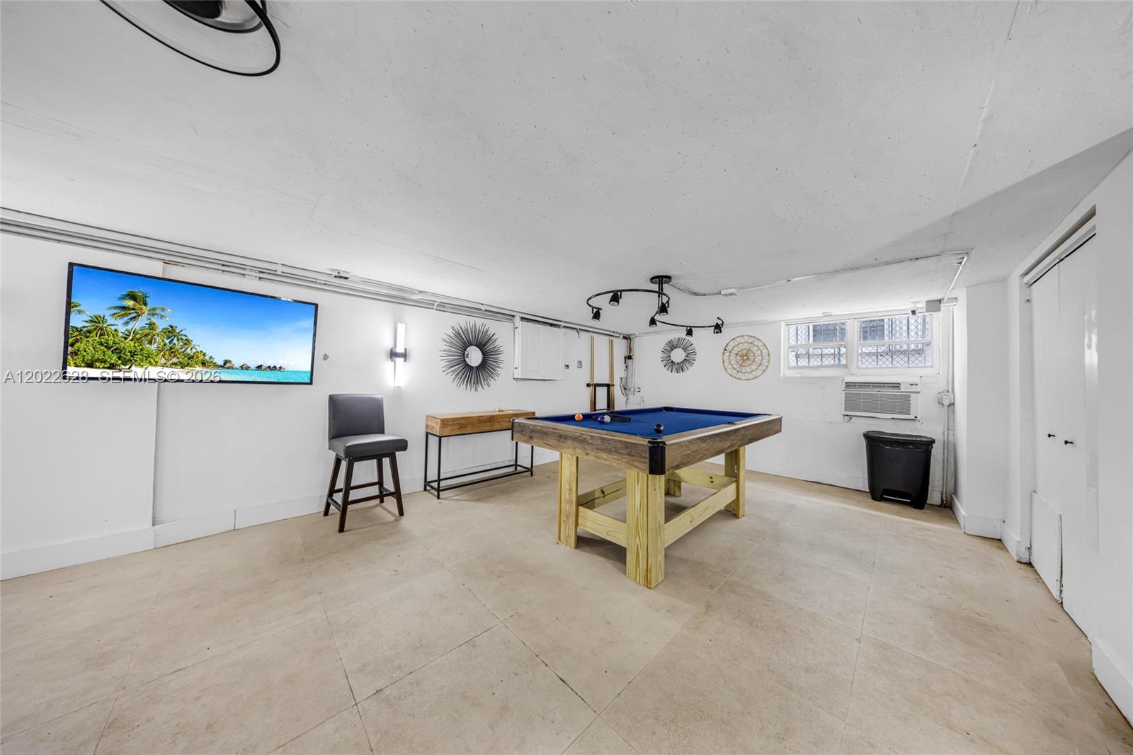 7830 Abbott Ave #25 Miami Beach, FL 33141