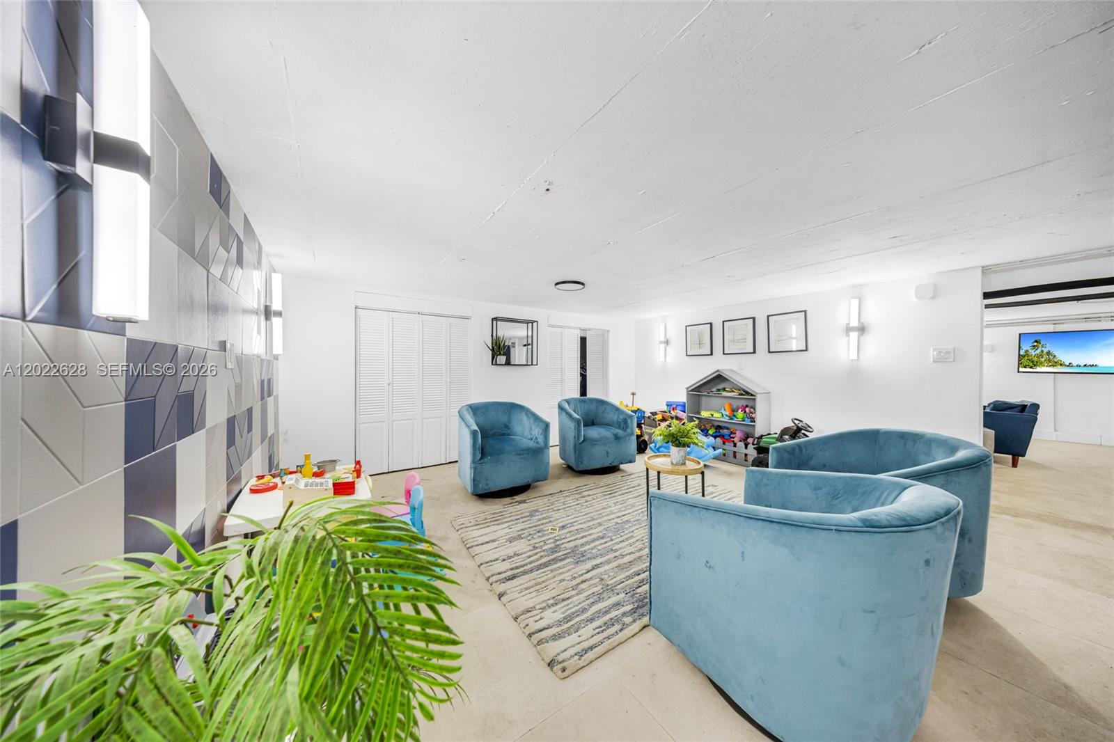 7830 Abbott Ave #25 Miami Beach, FL 33141