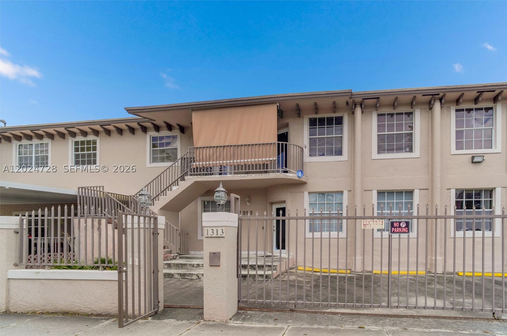 1313 SW 24th Ave
