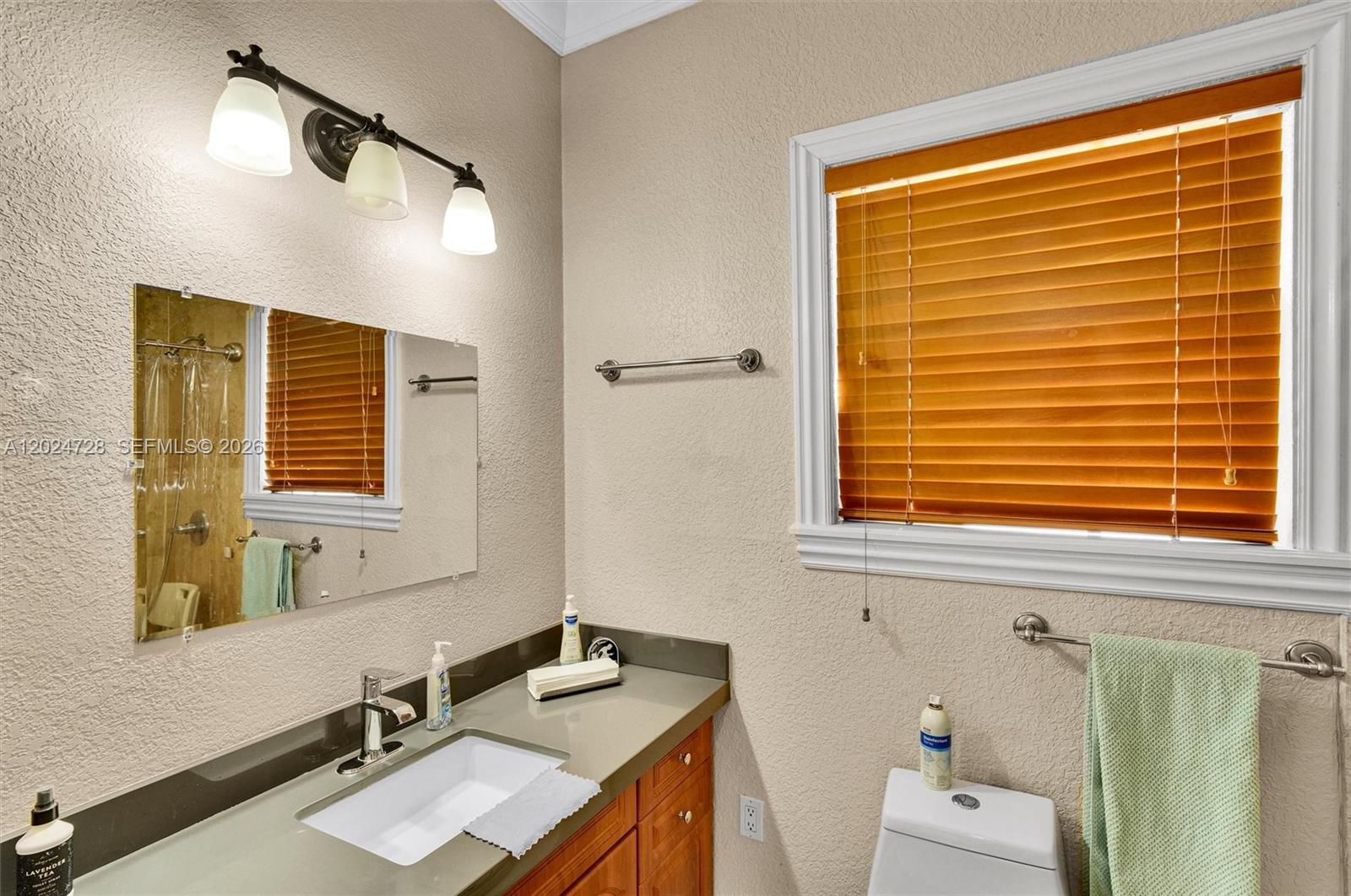 1313 SW 24th Ave Miami, FL 33145