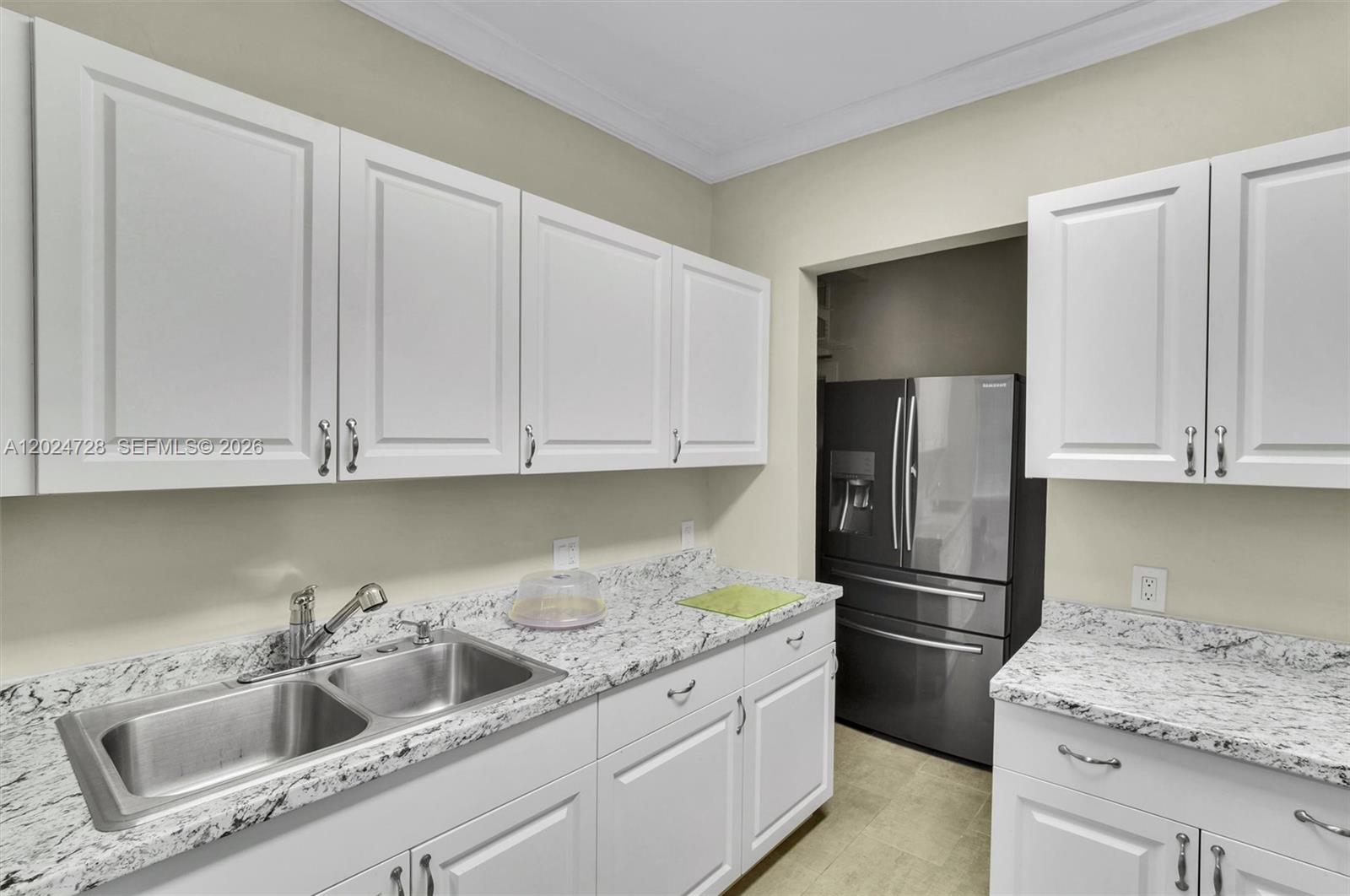 1313 SW 24th Ave Miami, FL 33145