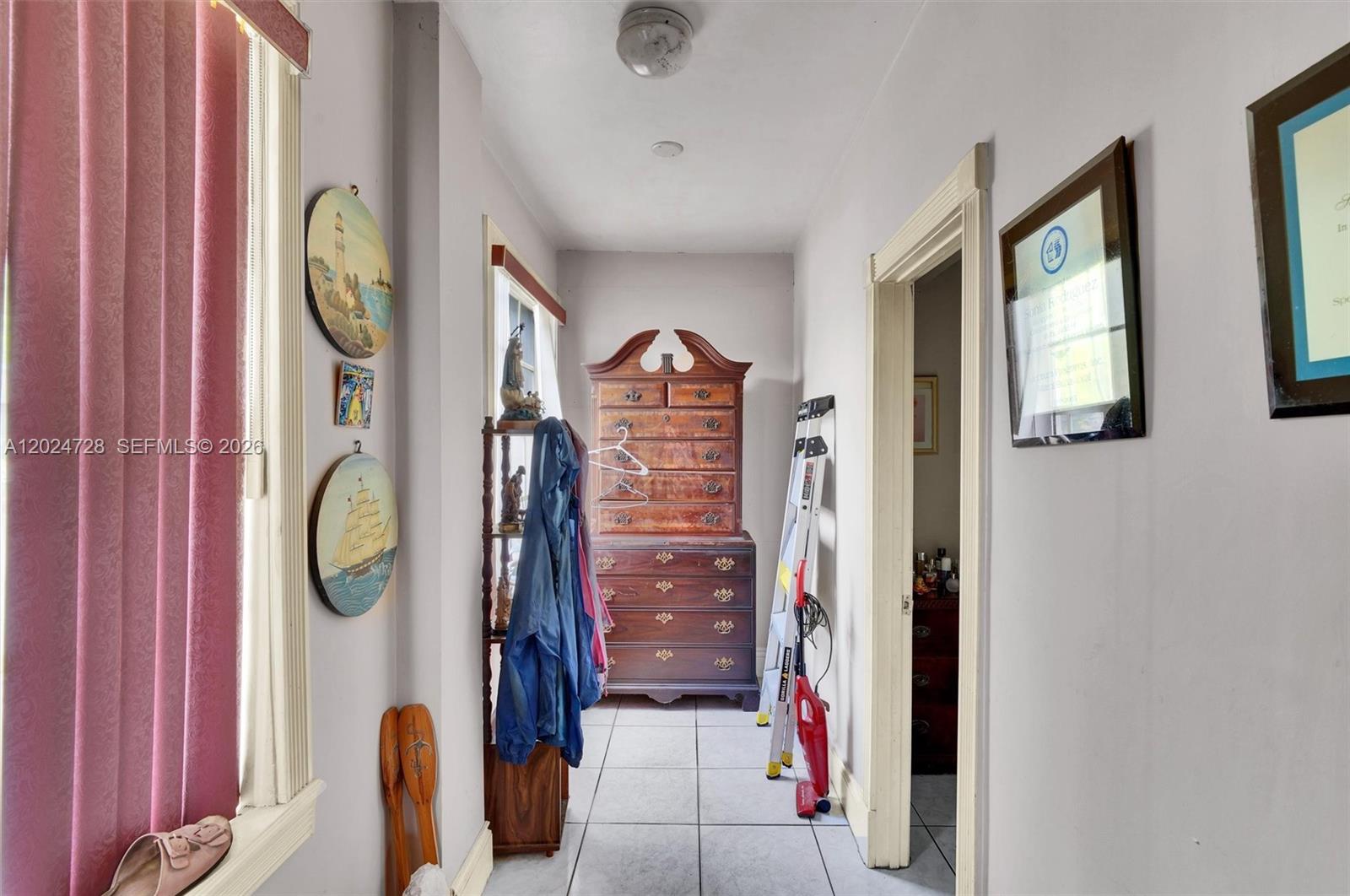 1313 SW 24th Ave Miami, FL 33145