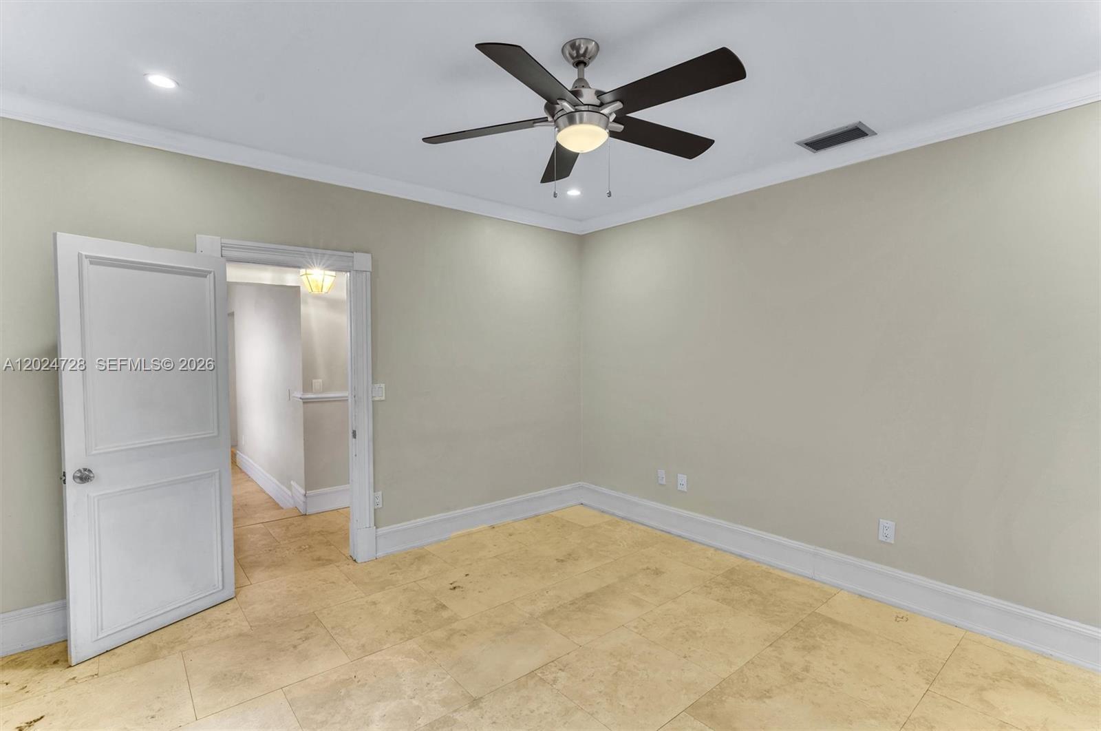 1313 SW 24th Ave Miami, FL 33145