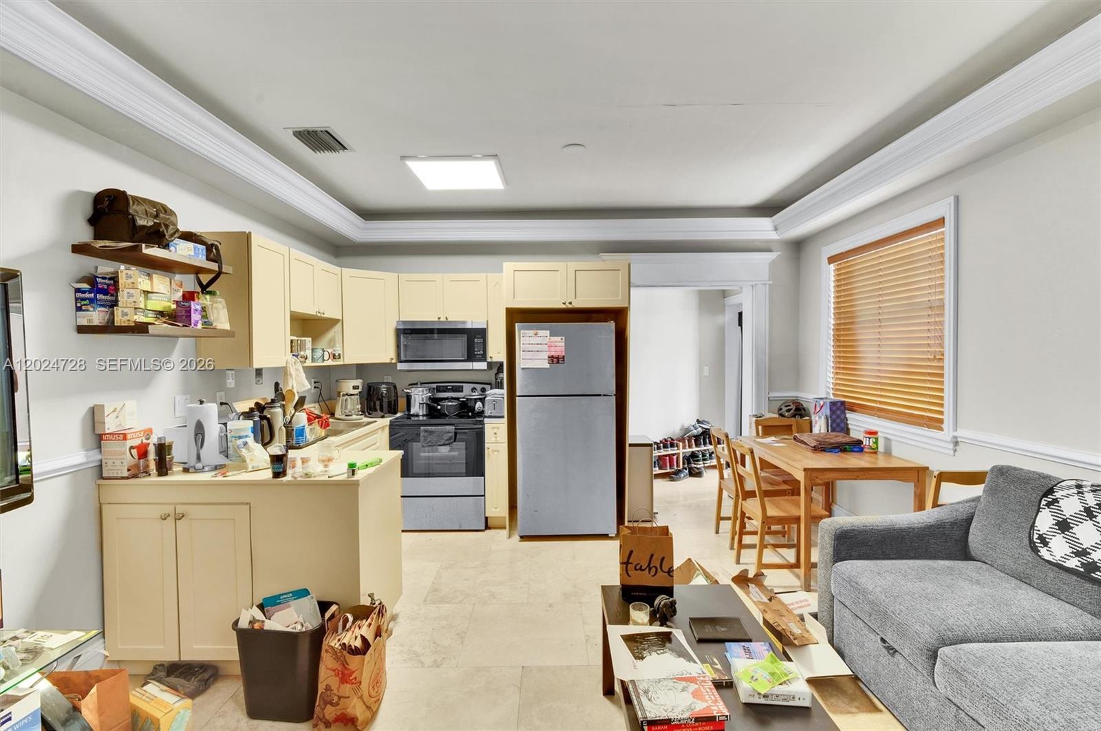 1313 SW 24th Ave Miami, FL 33145