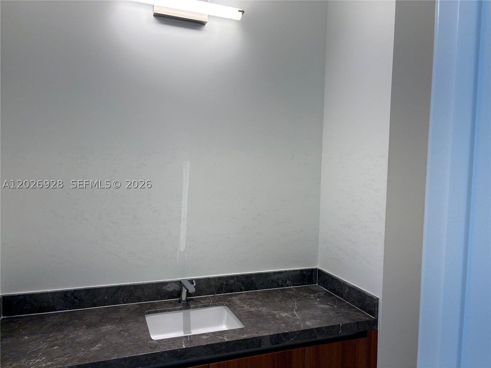 image Una Residences14
