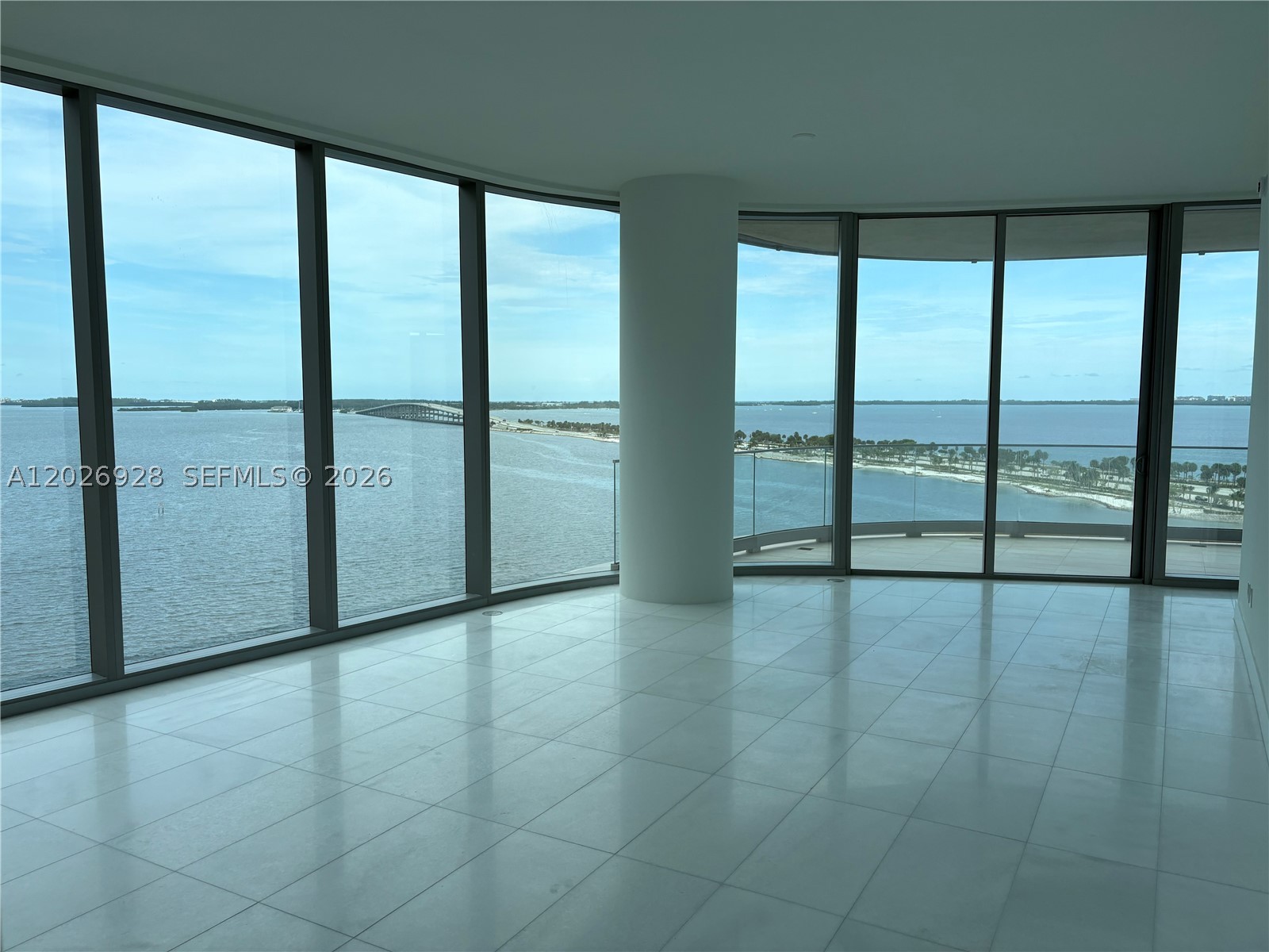 image Una Residences3