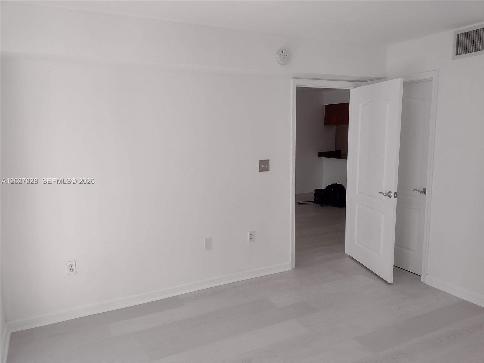 image The Club at Brickell Bay9