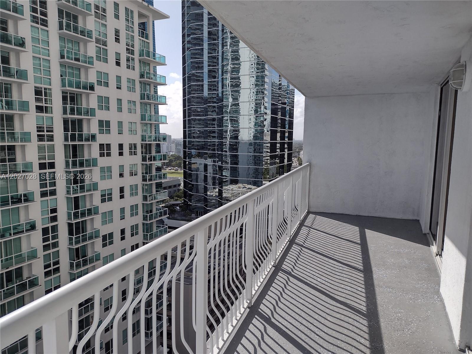 image The Club at Brickell Bay1