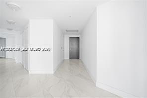 17111 Biscayne Blvd #1210 North Miami Beach, FL 33160