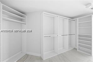 17111 Biscayne Blvd #1210 North Miami Beach, FL 33160