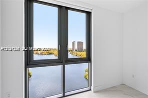17111 Biscayne Blvd #1210 North Miami Beach, FL 33160