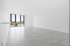 17111 Biscayne Blvd #1210 North Miami Beach, FL 33160