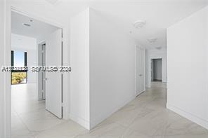 17111 Biscayne Blvd #1210 North Miami Beach, FL 33160