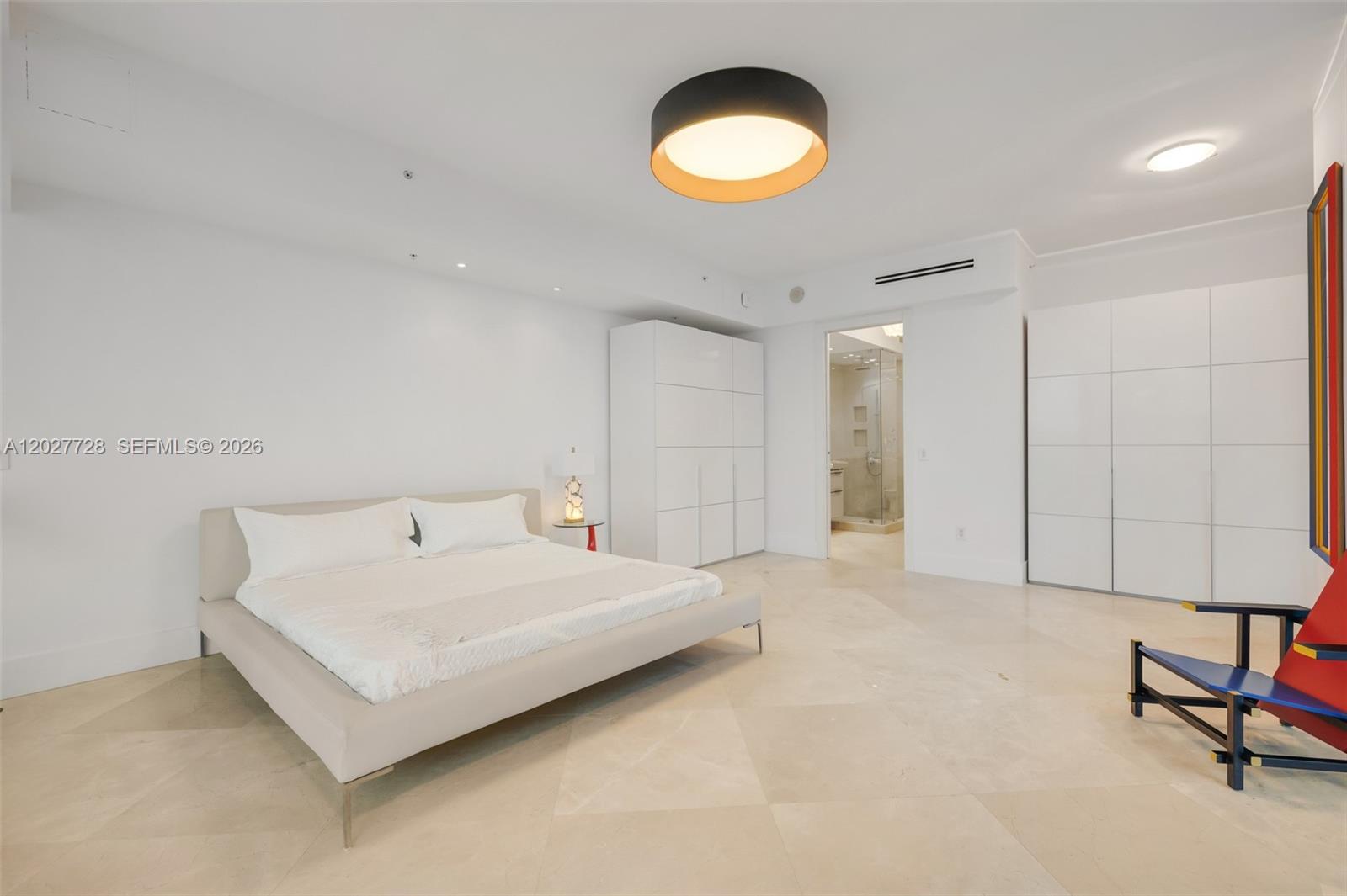 50 S Pointe Dr #903 Miami Beach, FL 33139