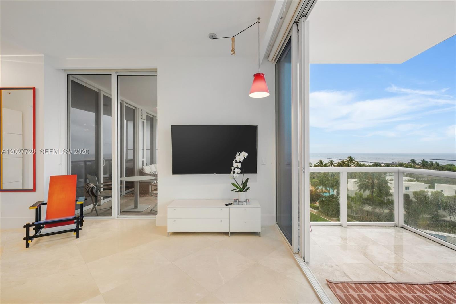 50 S Pointe Dr #903 Miami Beach, FL 33139