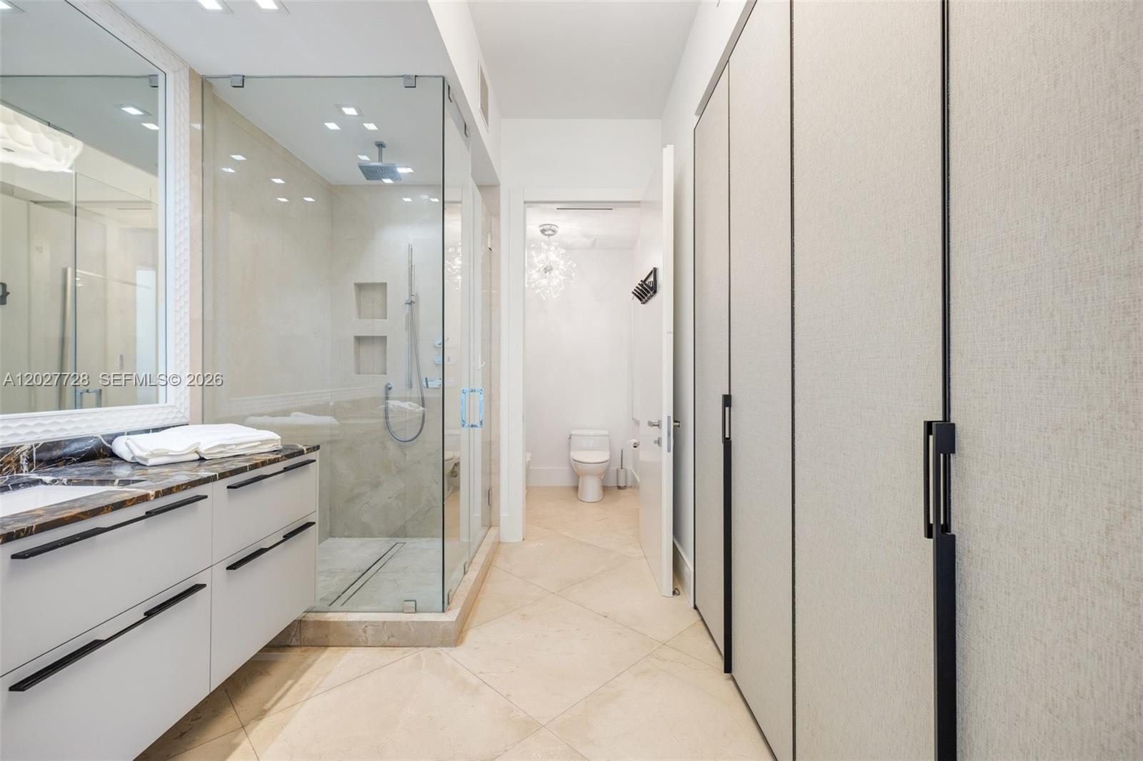 50 S Pointe Dr #903 Miami Beach, FL 33139