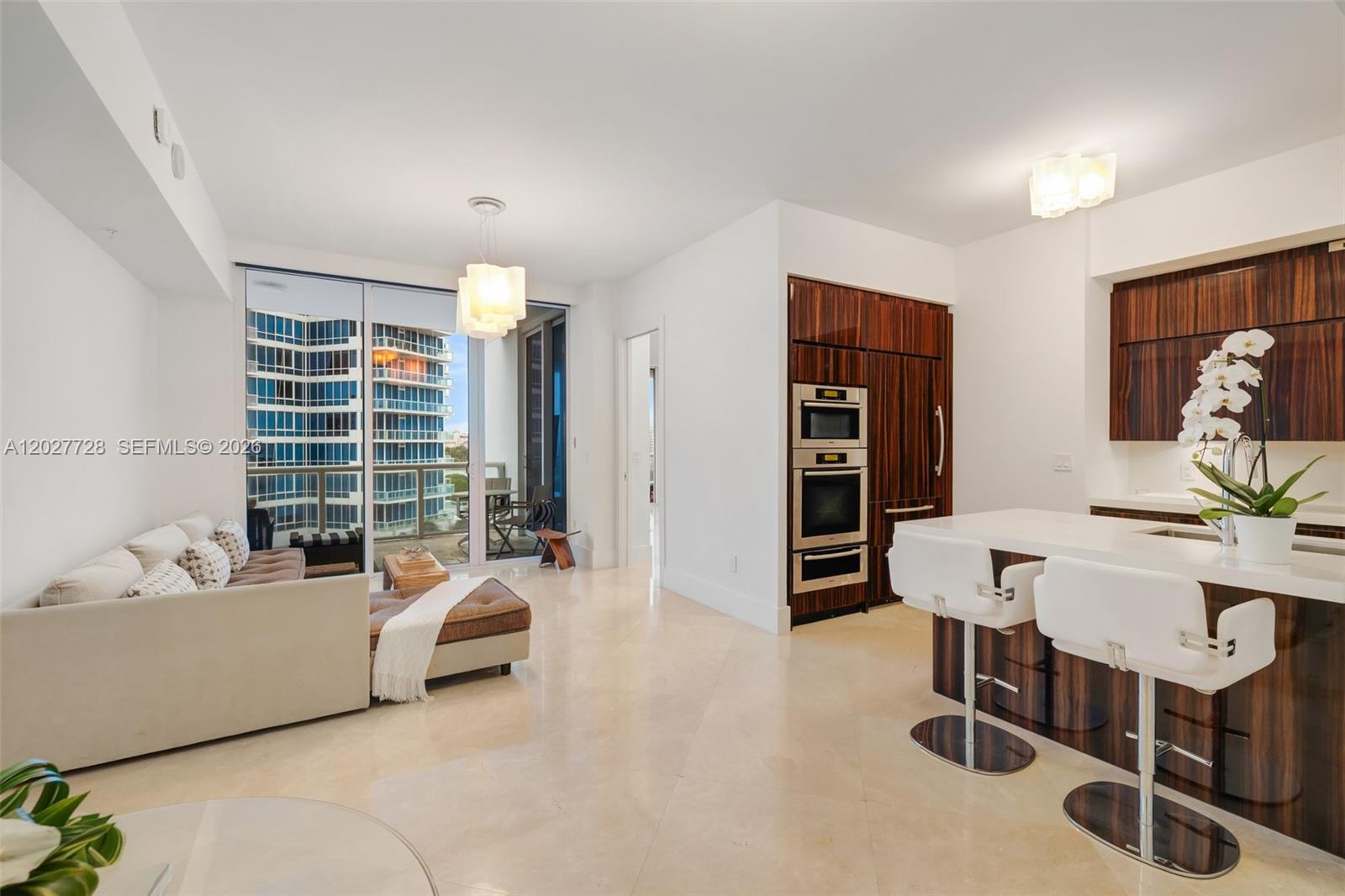 50 S Pointe Dr #903 Miami Beach, FL 33139