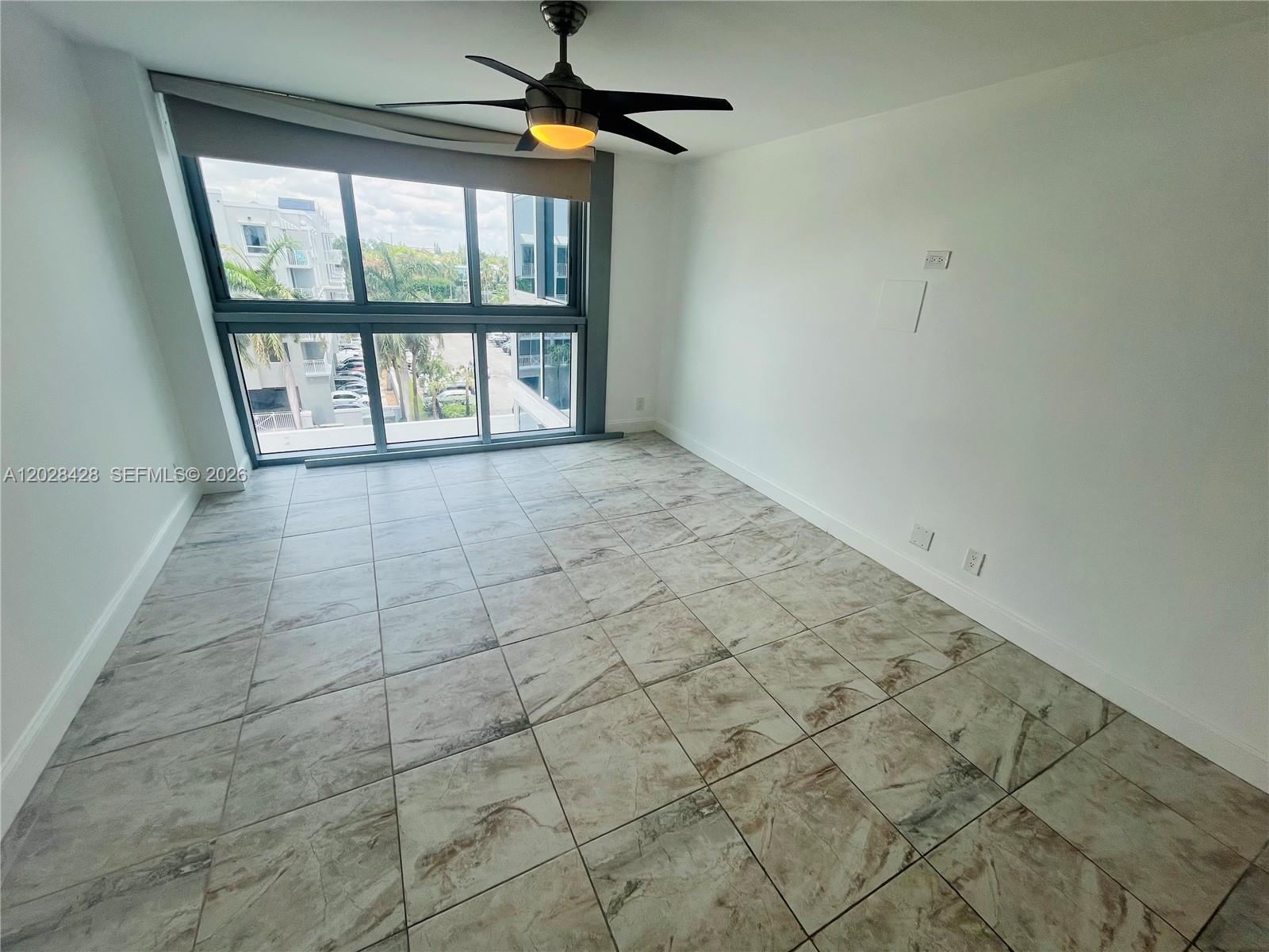 2655 Collins Ave #602 Miami Beach, FL 33140