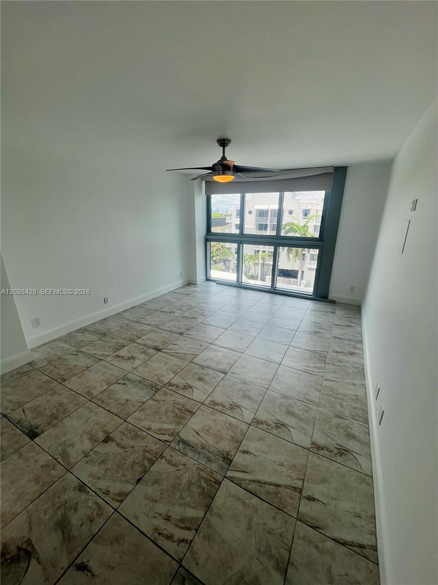 2655 Collins Ave #602 Miami Beach, FL 33140