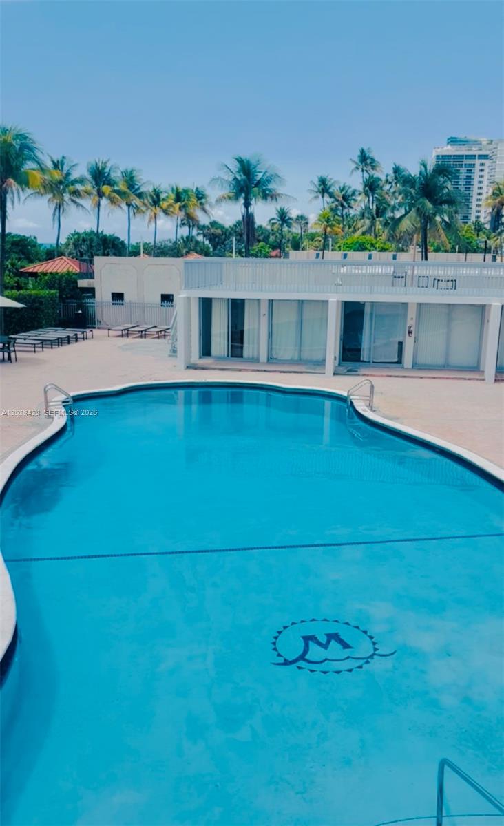 2655 Collins Ave #602 Miami Beach, FL 33140