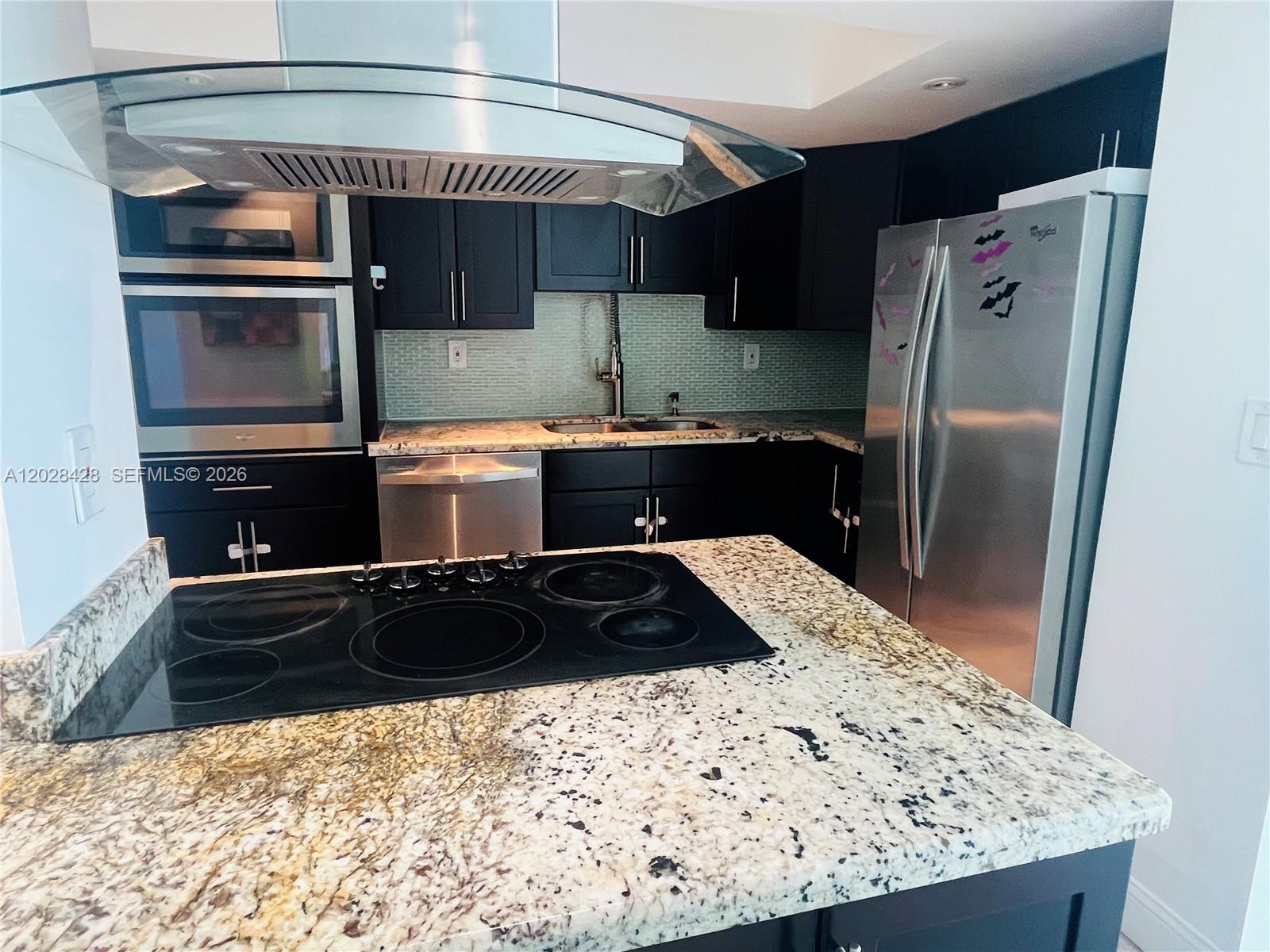 2655 Collins Ave #602 Miami Beach, FL 33140