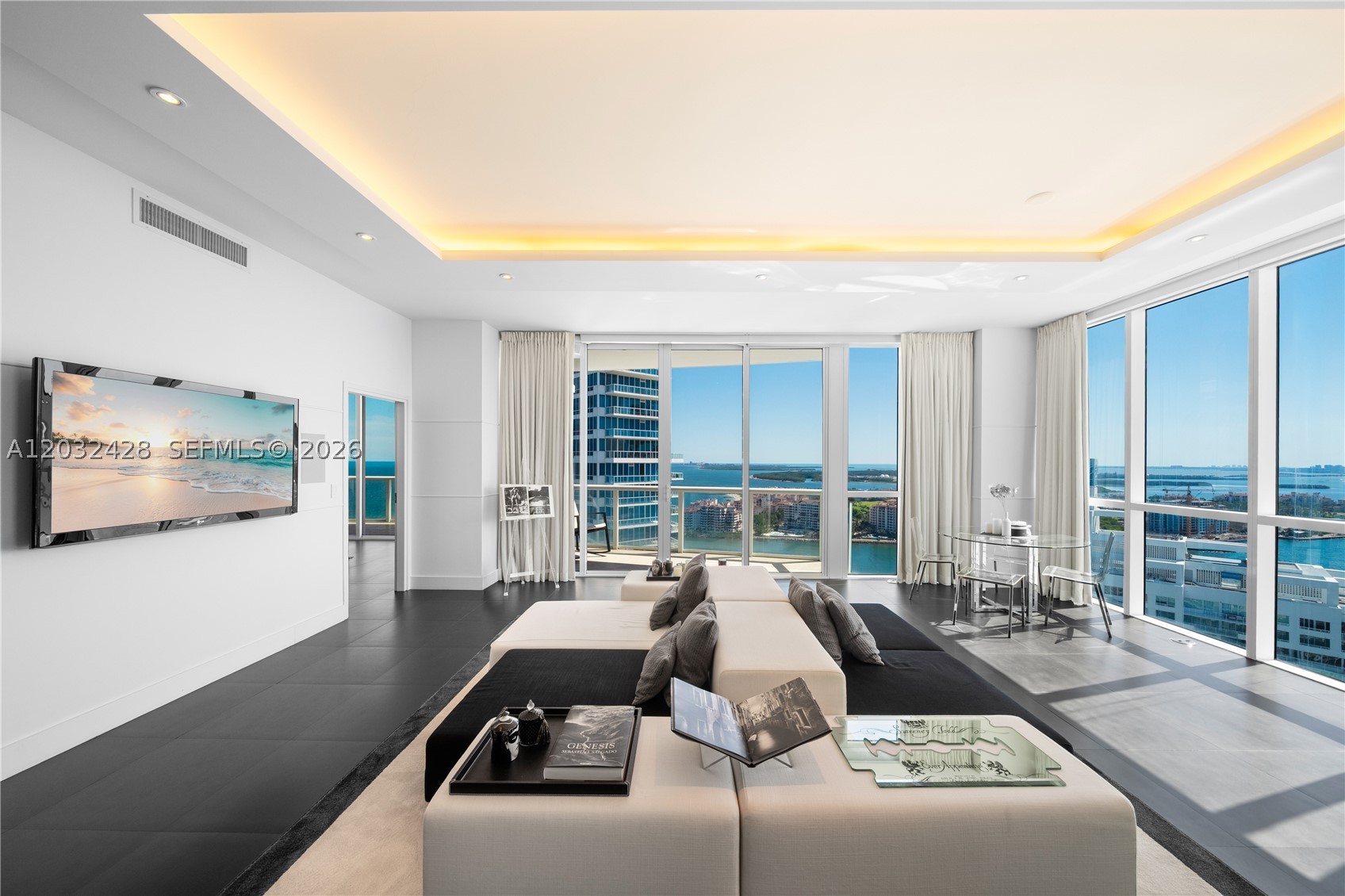 image Continuum South Beach North Tower9