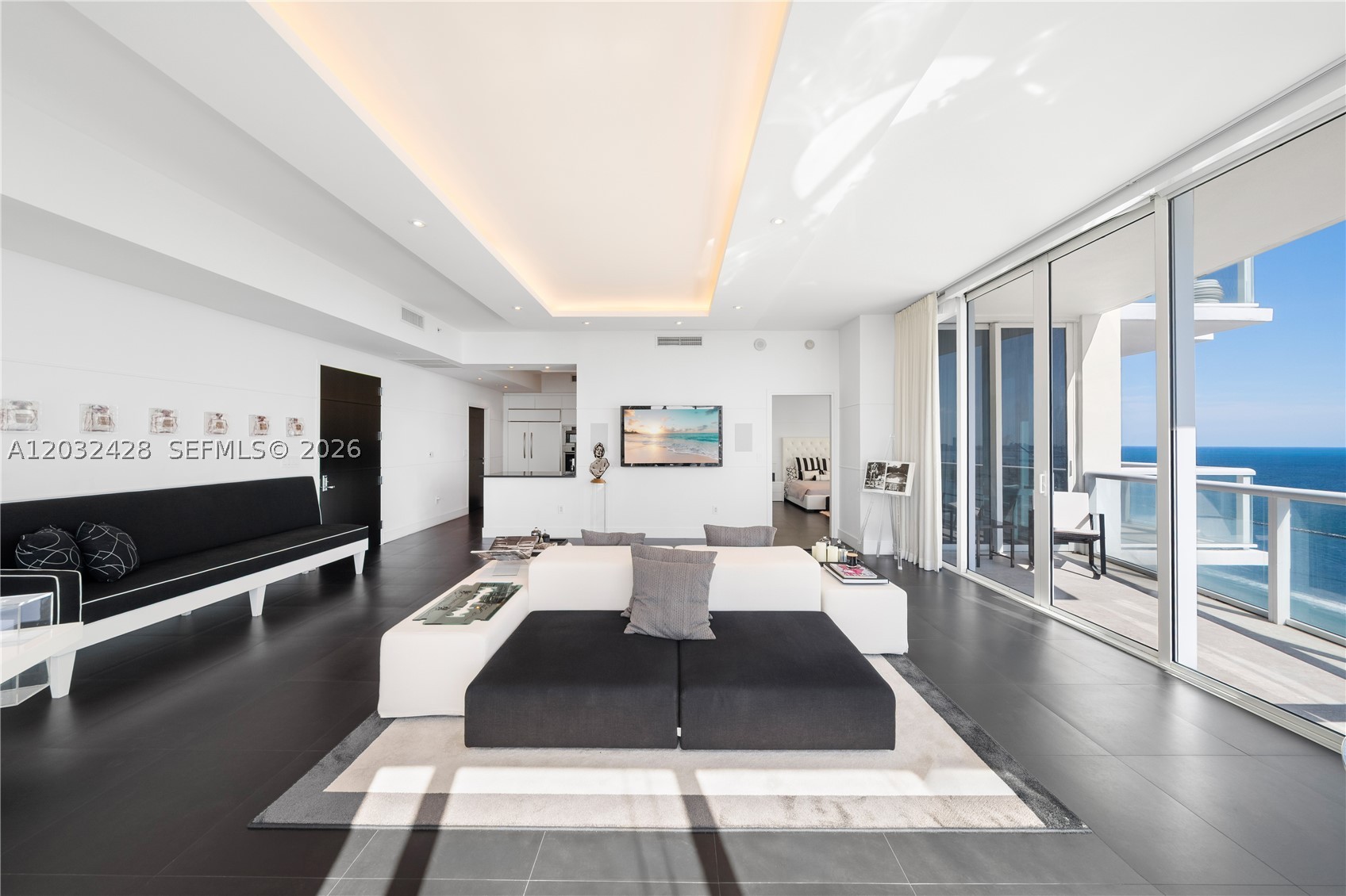 image Continuum South Beach North Tower17