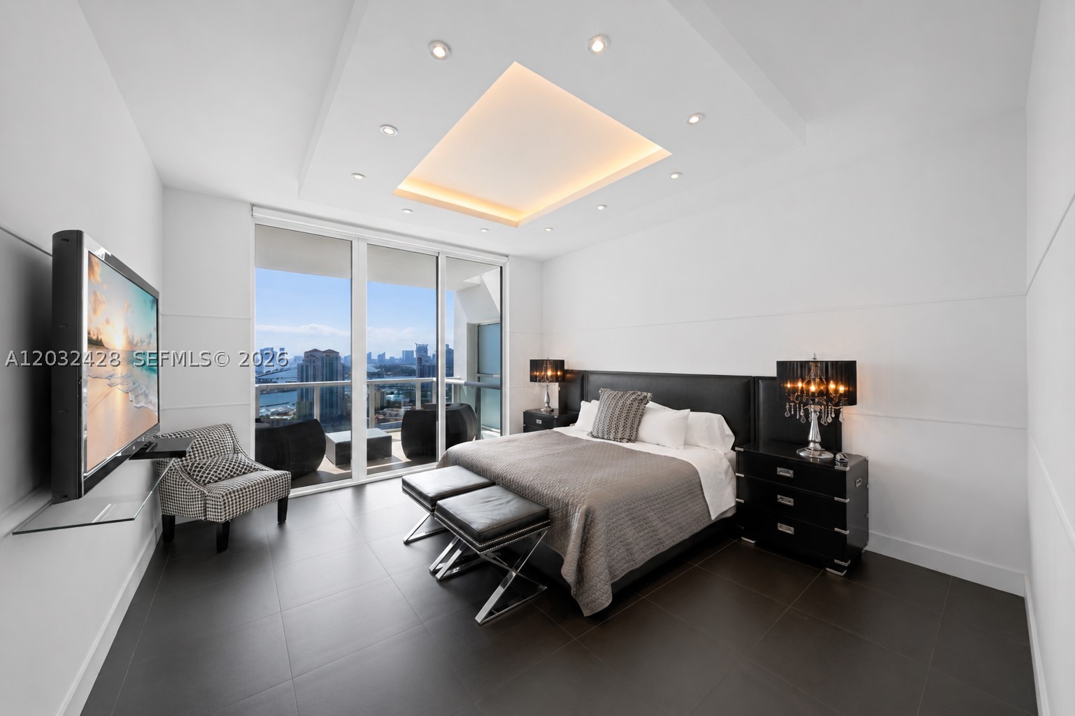 image Continuum South Beach North Tower19