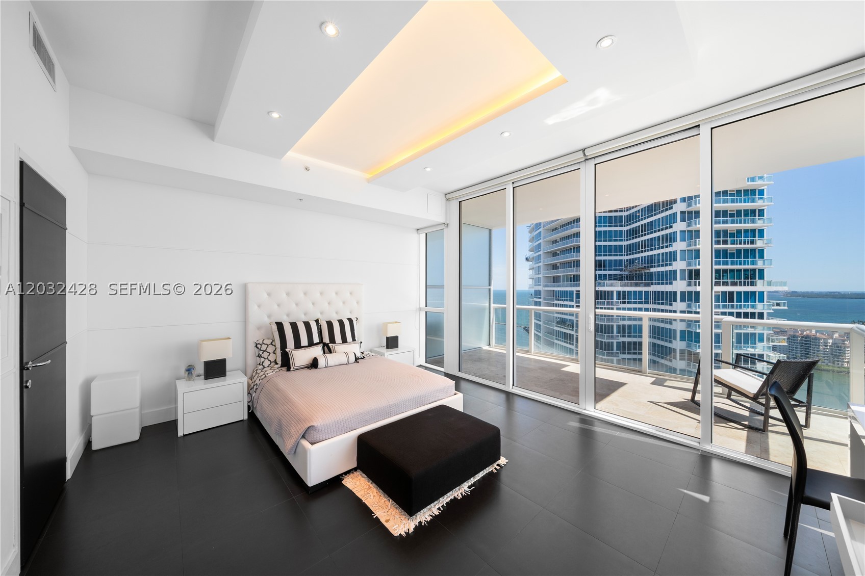 image Continuum South Beach North Tower26