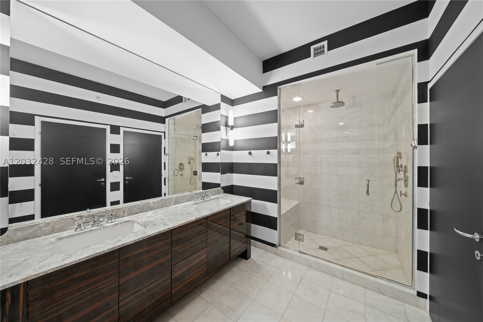image Continuum South Beach North Tower5