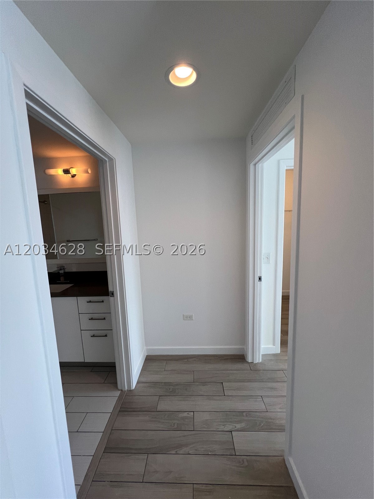 image Nine at Mary Brickell Village11