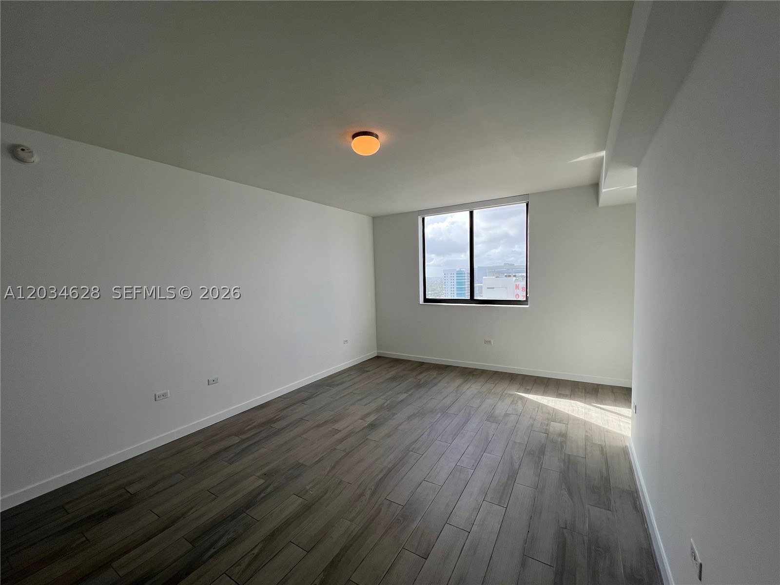 image Nine at Mary Brickell Village7