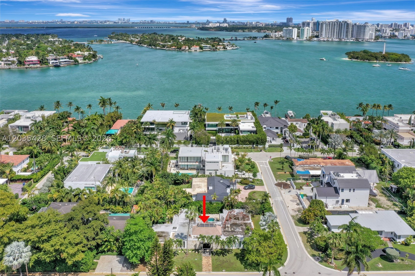 111 S Hibiscus Dr Miami Beach, FL 33139