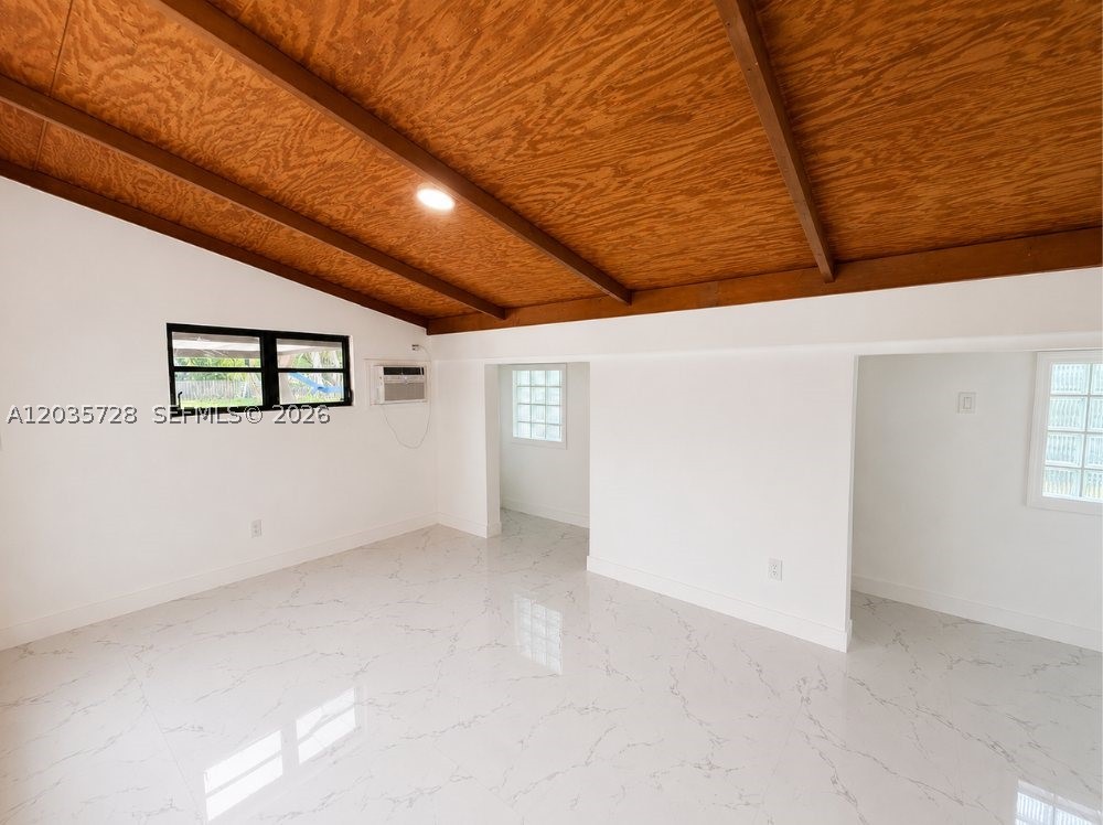 401 S Shore Dr Miami Beach, FL 33141