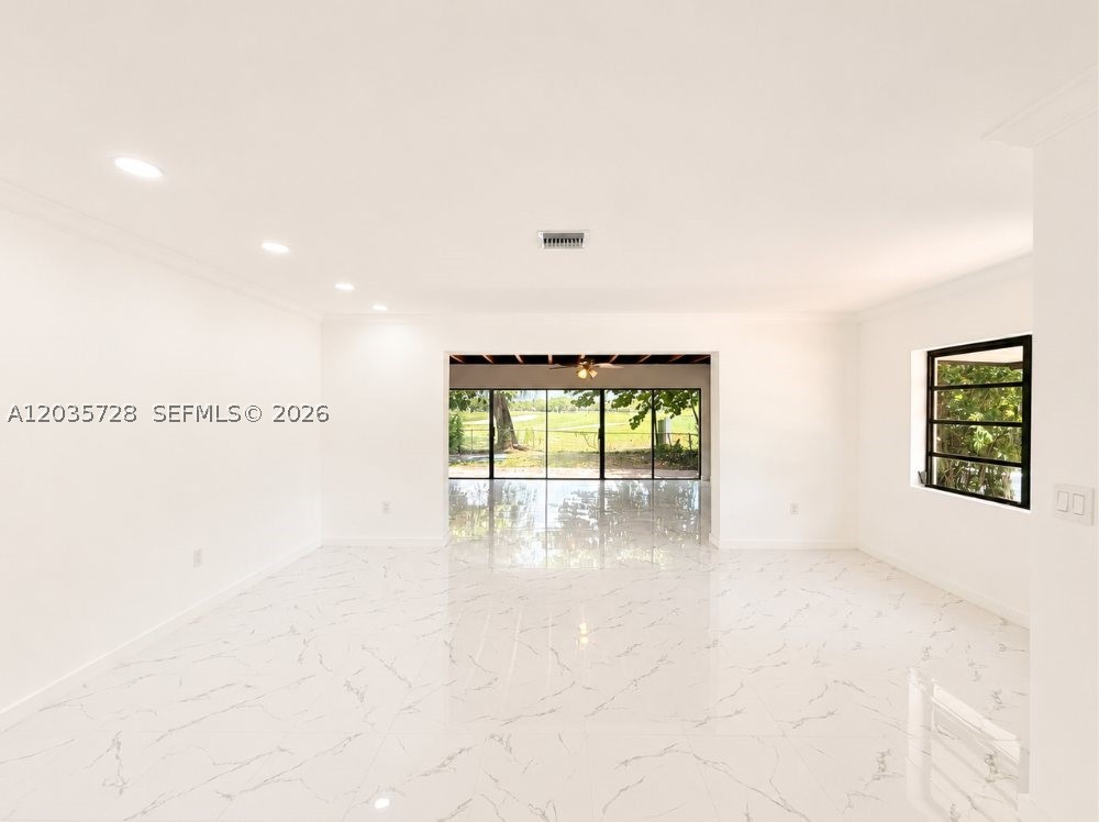 401 S Shore Dr Miami Beach, FL 33141