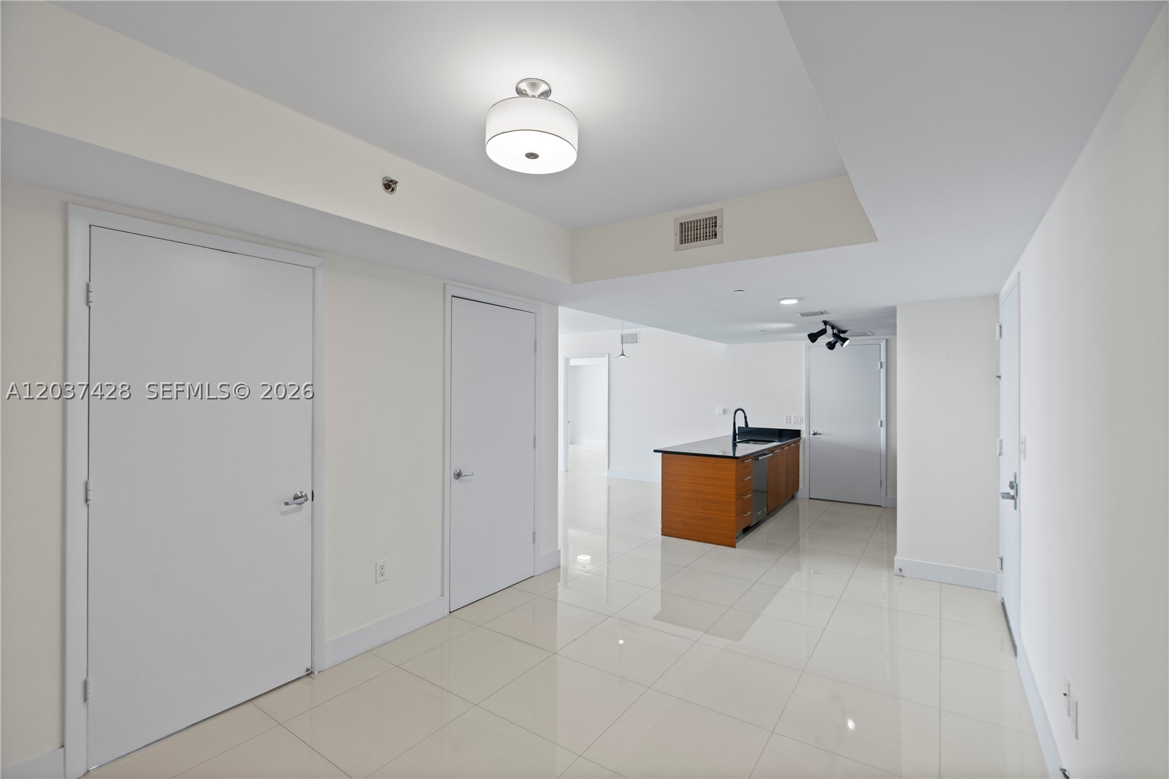 image 50 Biscayne24