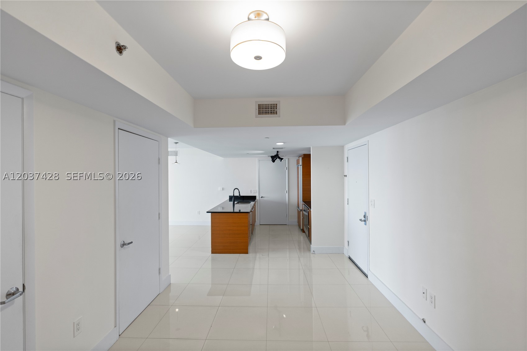 image 50 Biscayne25