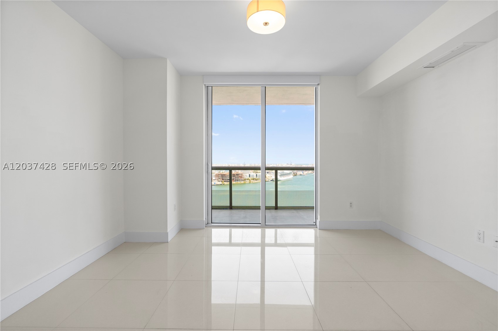 image 50 Biscayne33