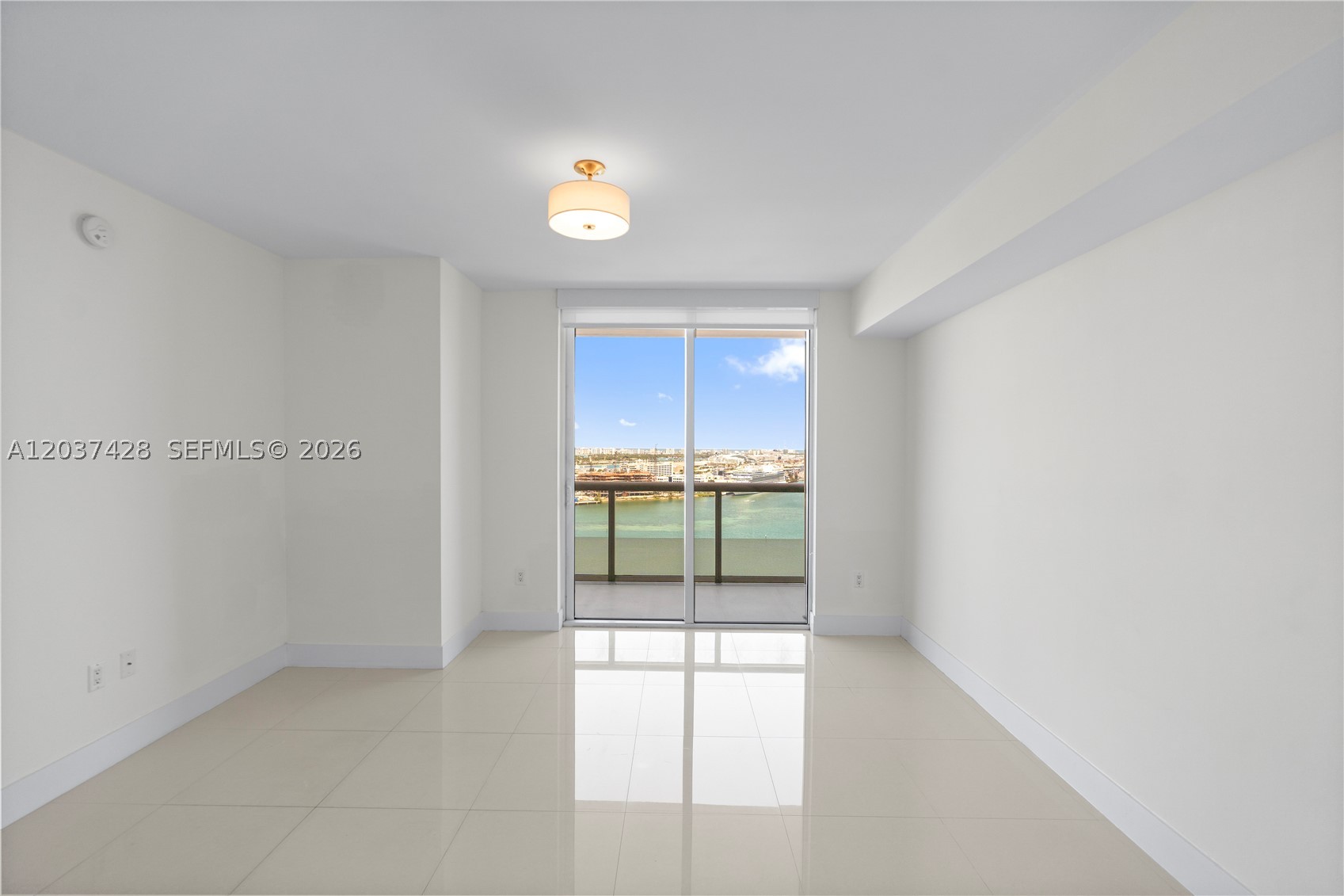 image 50 Biscayne43