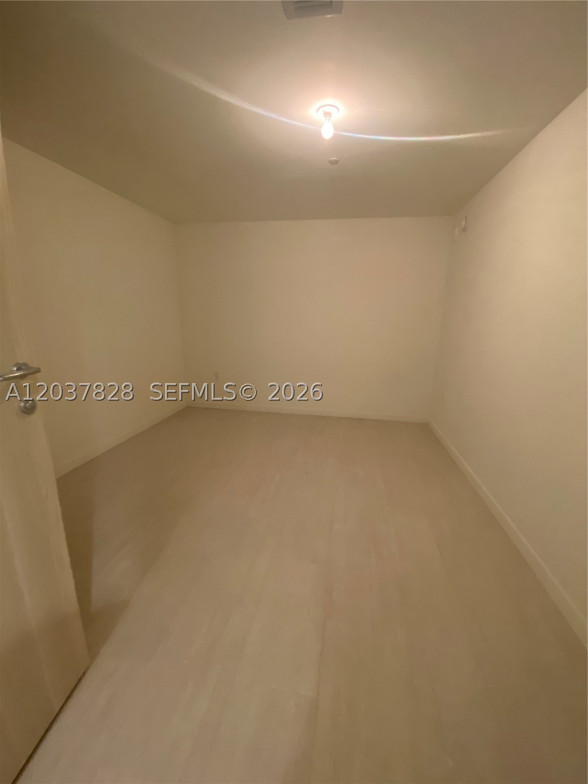image Brickell Flatiron12