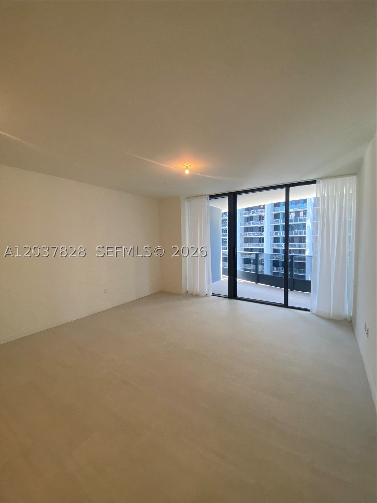 image Brickell Flatiron3