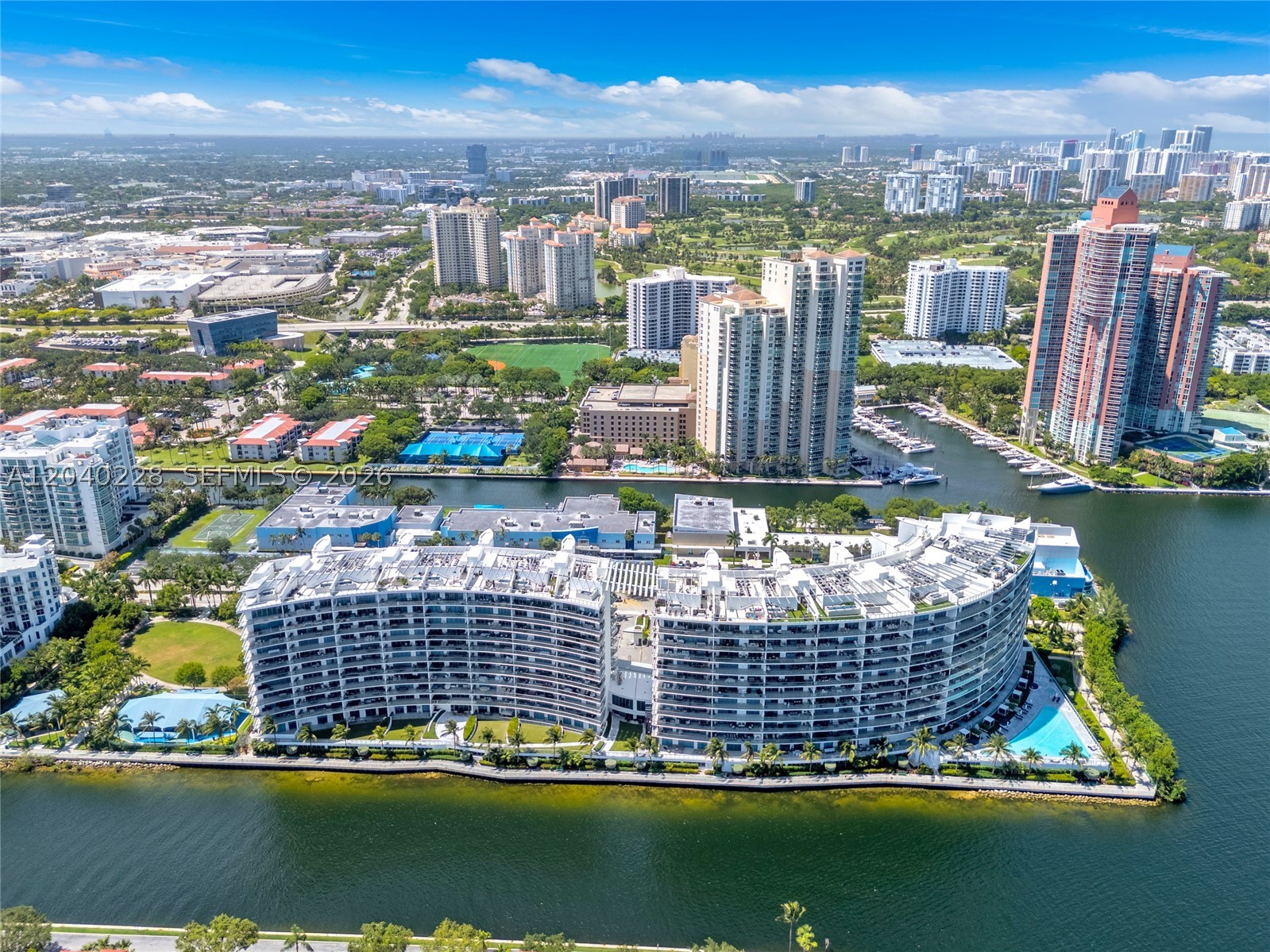 image Echo Aventura78