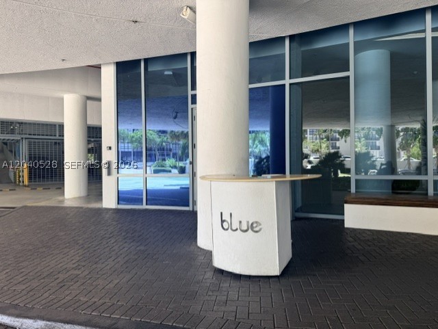 image Blue on the Bay7