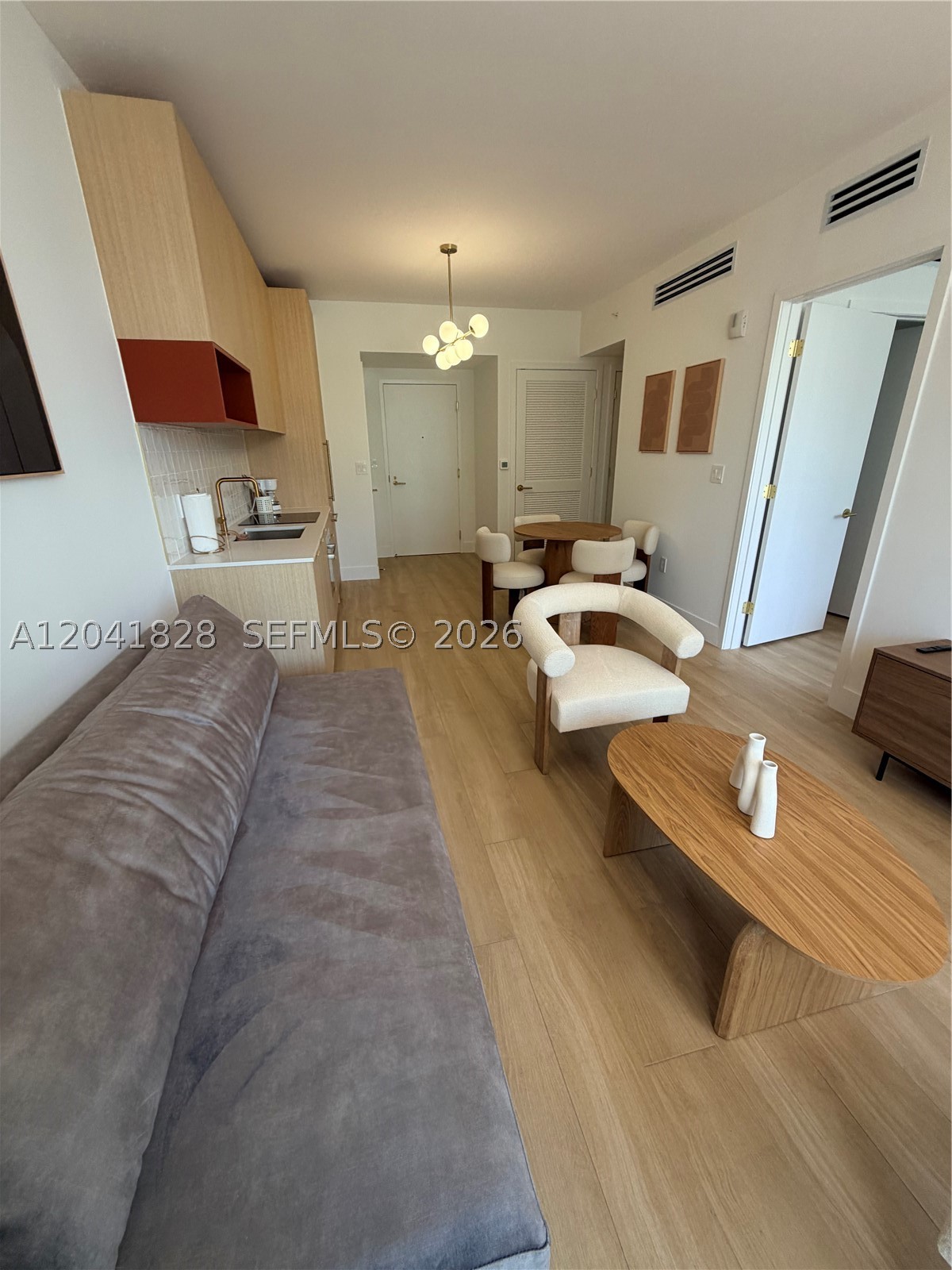 90 NE 32nd St #707 Miami, FL 33137