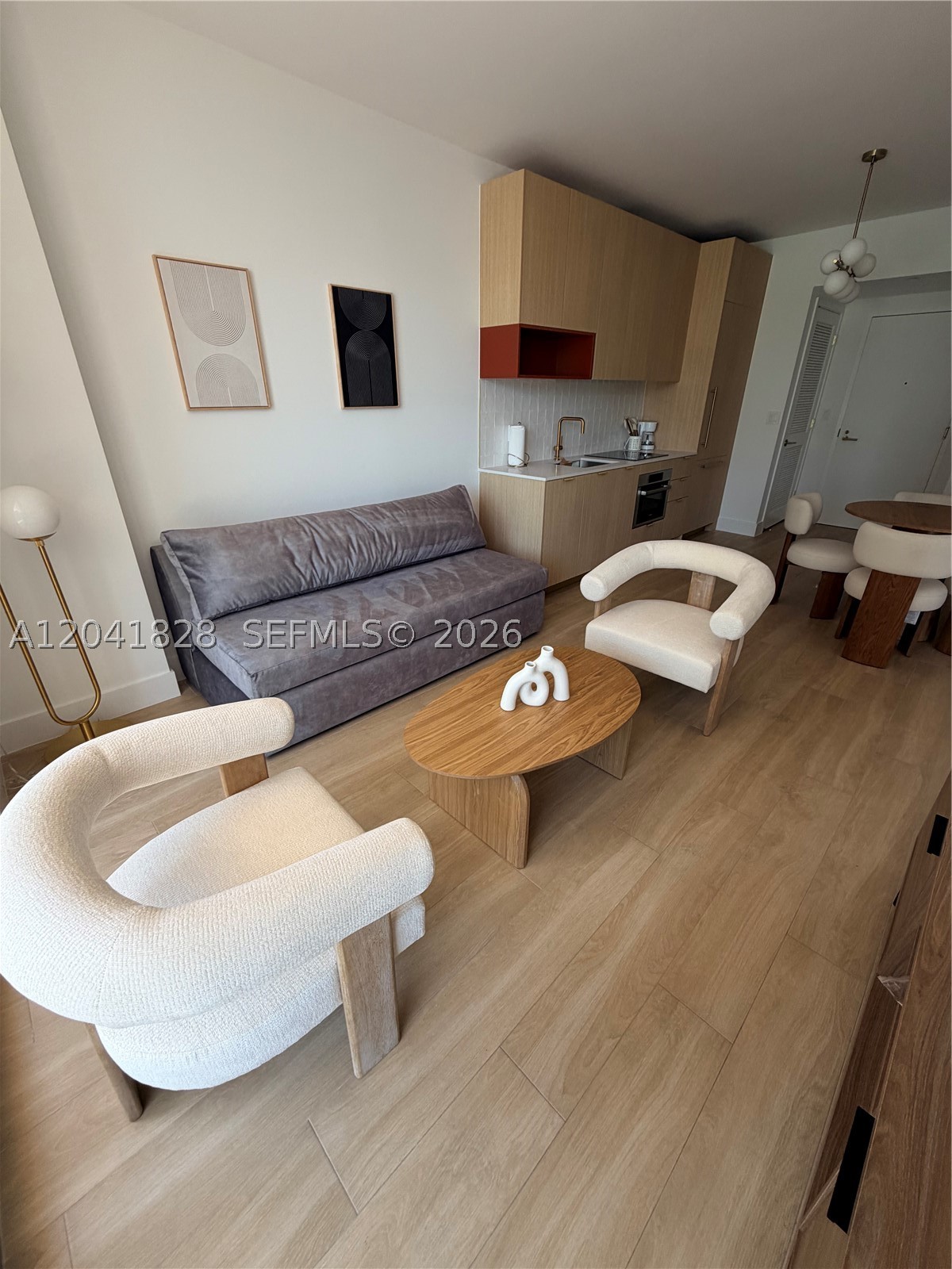 90 NE 32nd St #707 Miami, FL 33137